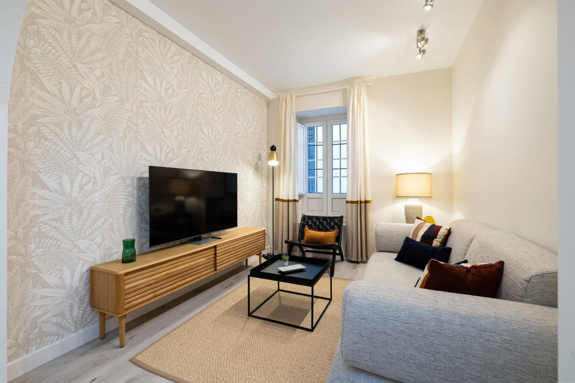 Cozy Apartment In The Heart Of Малага Екстер'єр фото